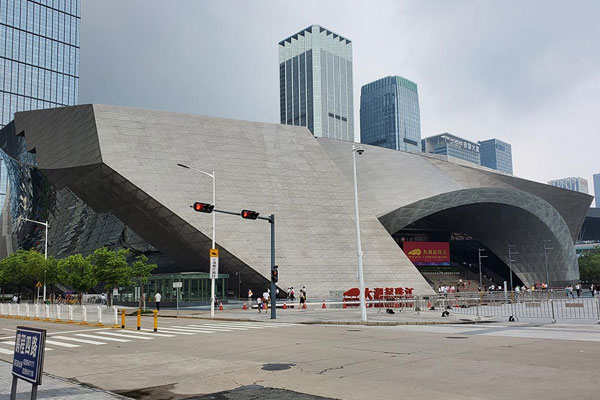 深圳市當代藝術與城市規(guī)劃館工程案例